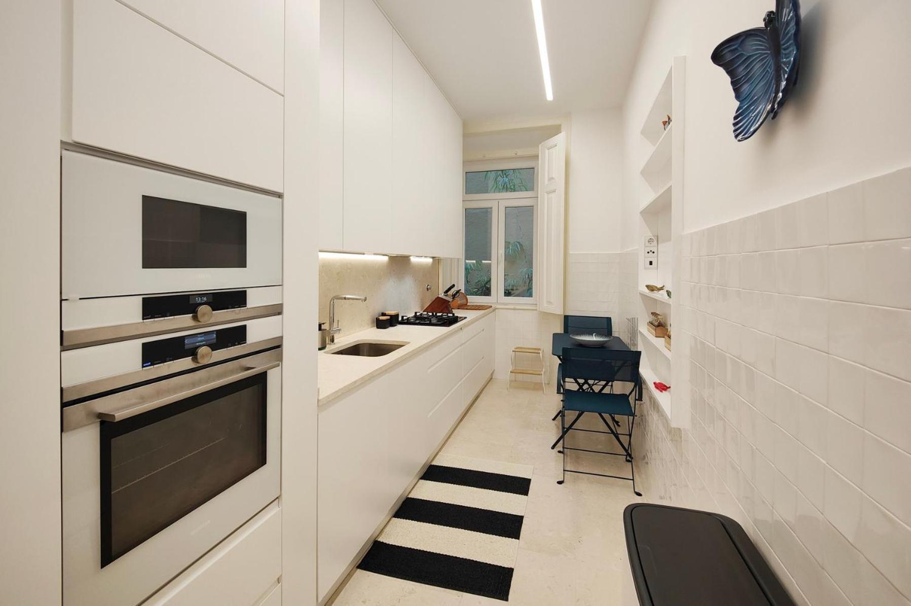 Joivy Astonishing Flat W Office Near Apartment