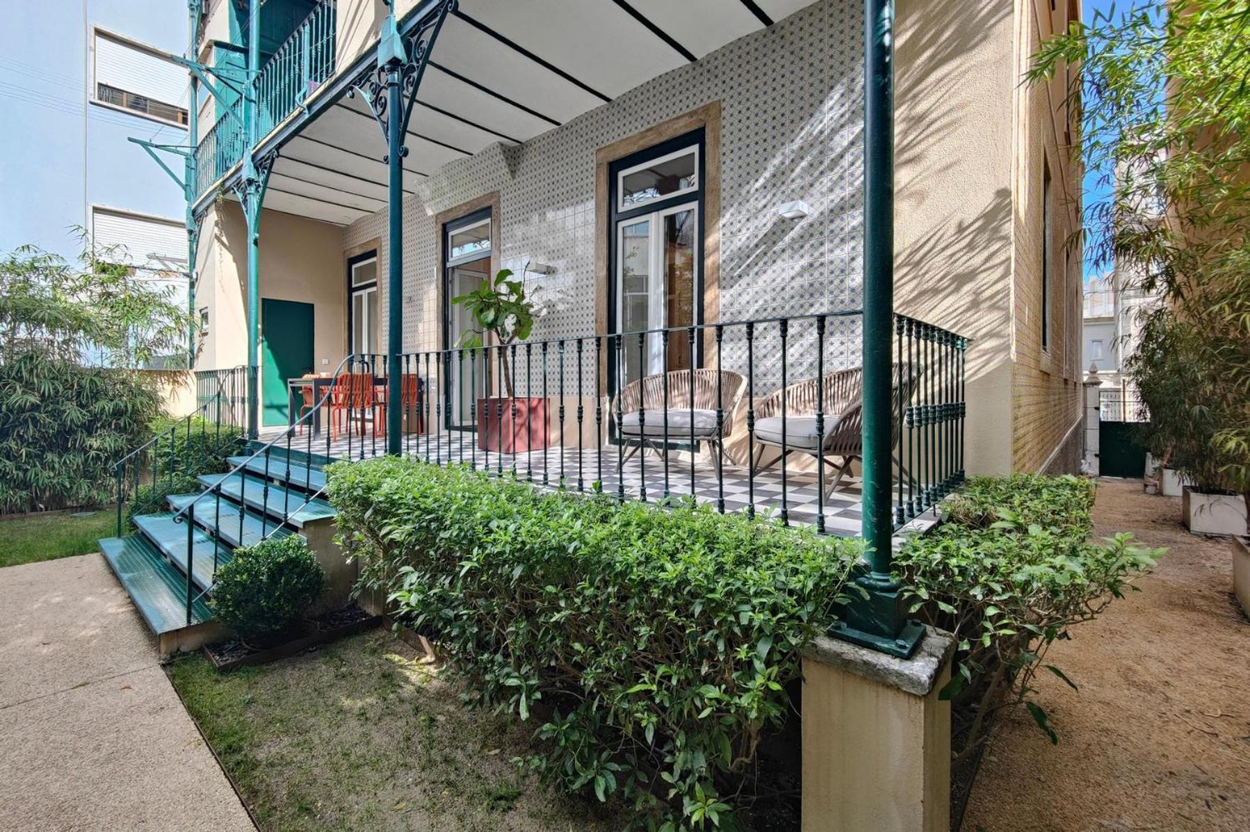 Joivy Astonishing Flat W Office Near Lissabon