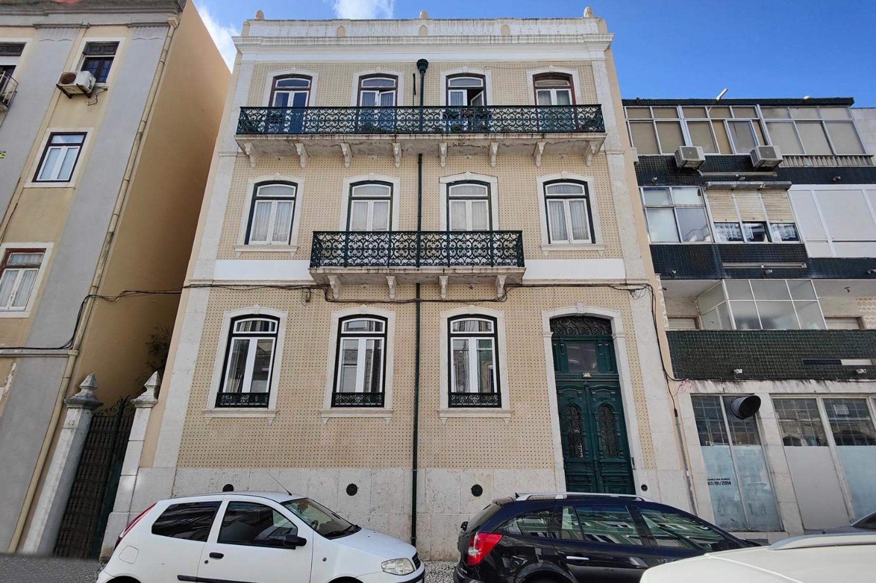 Apartment Joivy Astonishing Flat W Office Near Lissabon